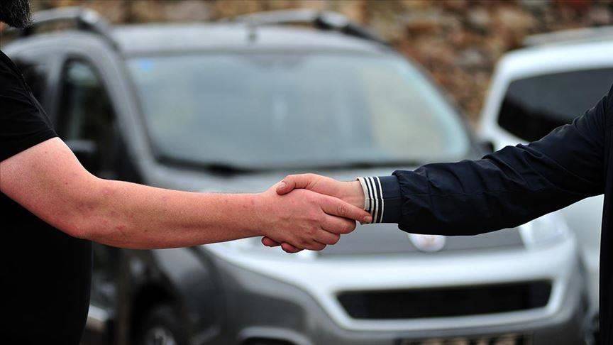 Ticaret Bakanı Ömer Bolat açıkladı: ikinci el araba fiyatları düşüyor 3