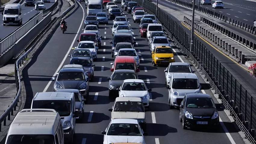 Araç sahiplerine üzücü haber! Tam yüzde 60 oranında zam geliyor... 3