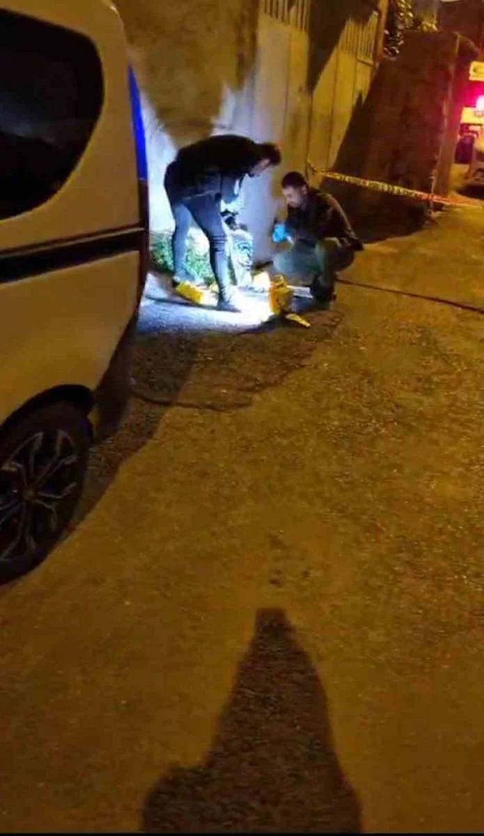 İstanbul'da sokak ortasında silahlı çatışma! 8