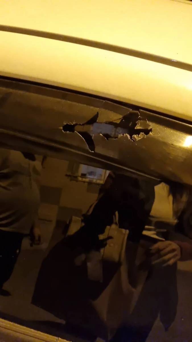 İstanbul'da sokak ortasında silahlı çatışma! 3