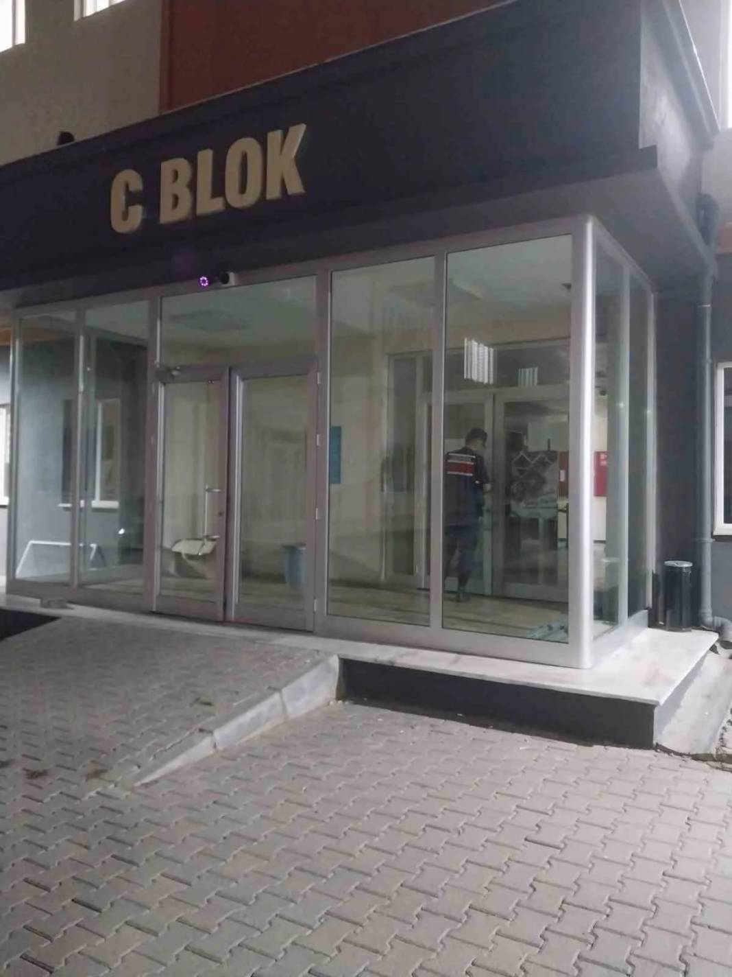 Aydın'da KYK yurdunun asansöründe yaşanan facia ile ilgili öğrenciler açıklama yaptı! 2