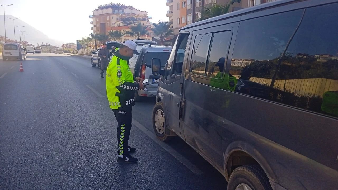 Alanya’da Trafik Denetiminde Cezalar Yağdı