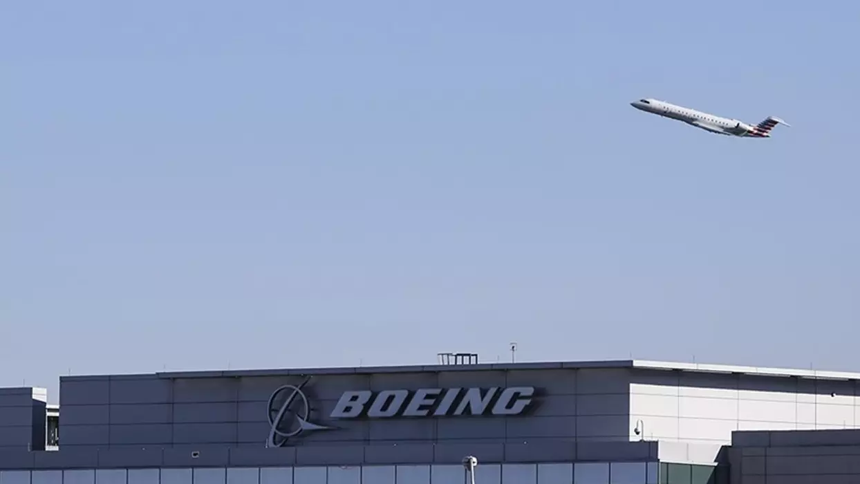 Boeing 396 Çalışanını İşten Çıkaracak!