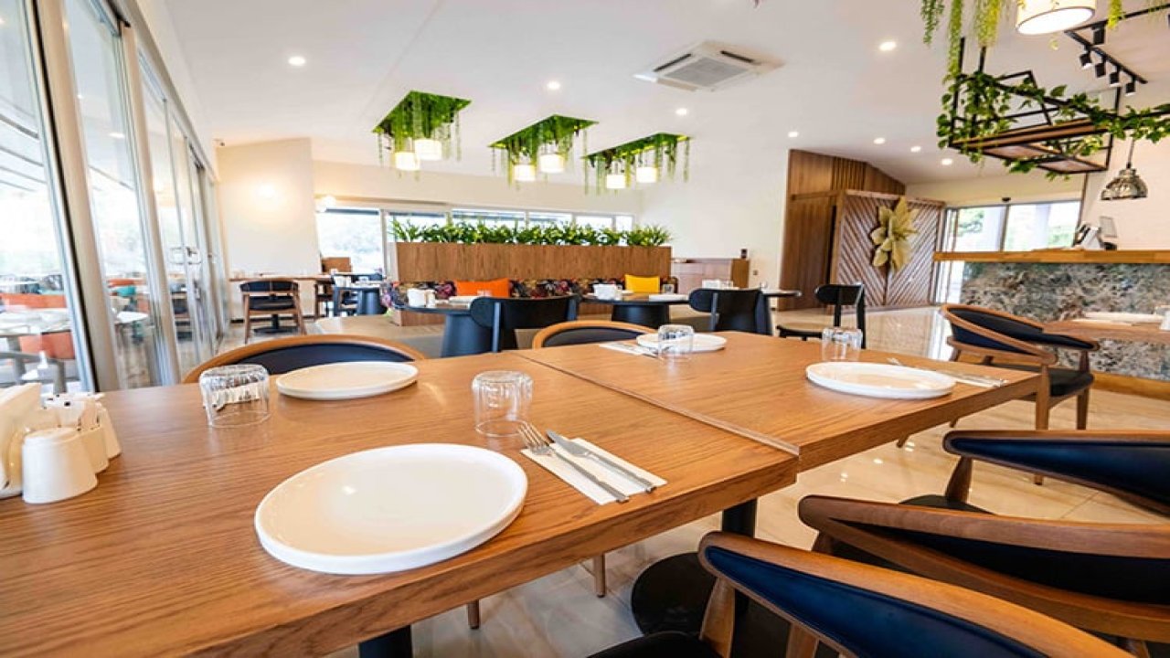 Restoranlarda Minimum Hesap Sınırı Tartışma Yarattı: Tüketicilerden 1500 TL Zorunlu Harcama!