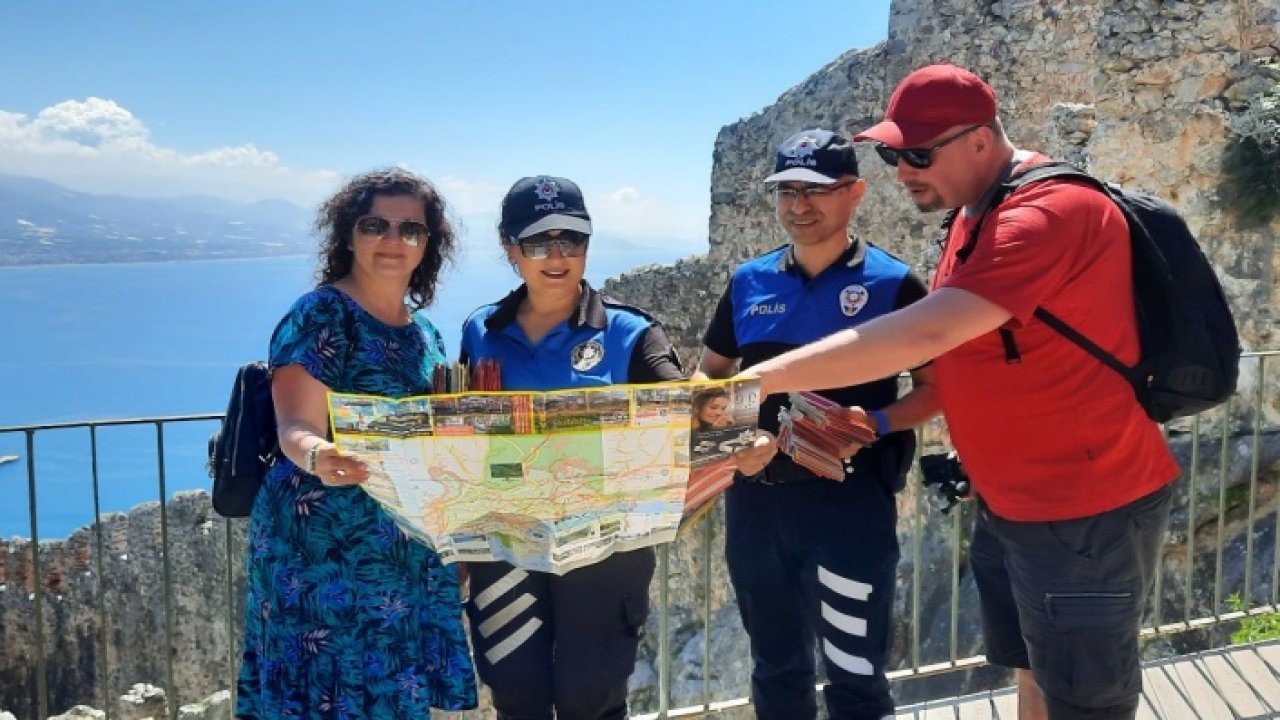 Alanya'da Polis Ekipleri Görevlerinin fazlasını hakkıyla icra ediyor
