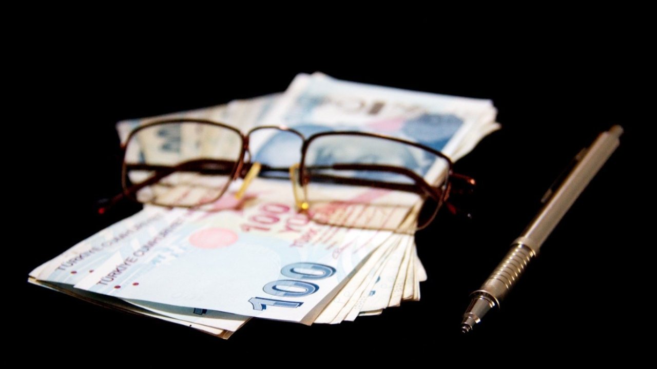 Emeklilere promosyon sürprizleri! İş Bankası, ING, QNB, Garanti, Akbank yeni tarifeleri!