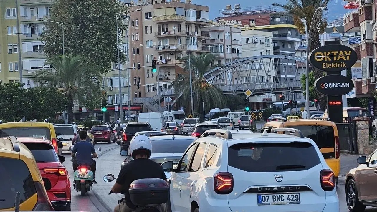 Alanya'da otopark ücretlerine yeni zam mı gelecek?