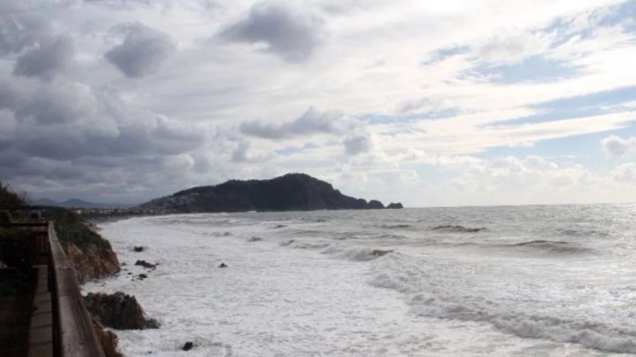 İncekum’da Facia: Alanya Sahilinde Bir Kişi Hayatını Kaybetti