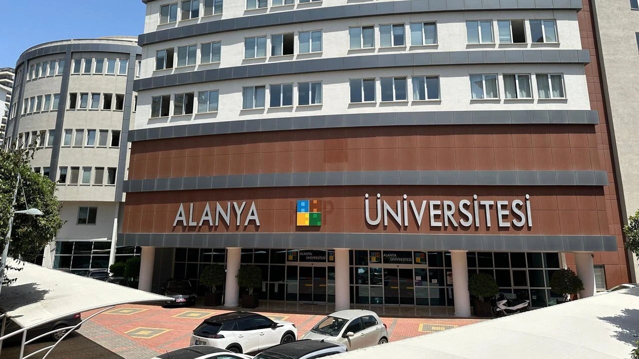 Alanya Üniversitesi YÖK Zirvesinde Gelecek Vizyonunu Masaya Yatırdı