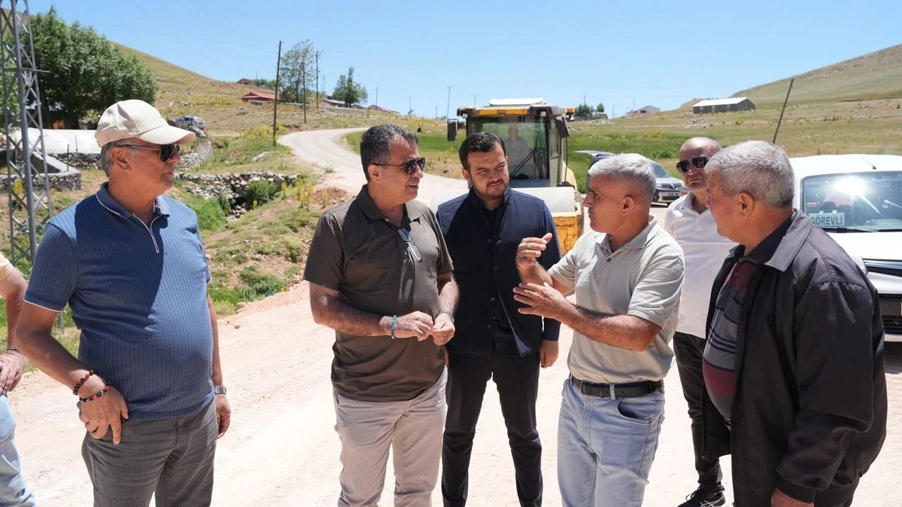 Alanya Belediyesi Yayla Yolunda Asfalt Hazırlığını Sürdürüyor