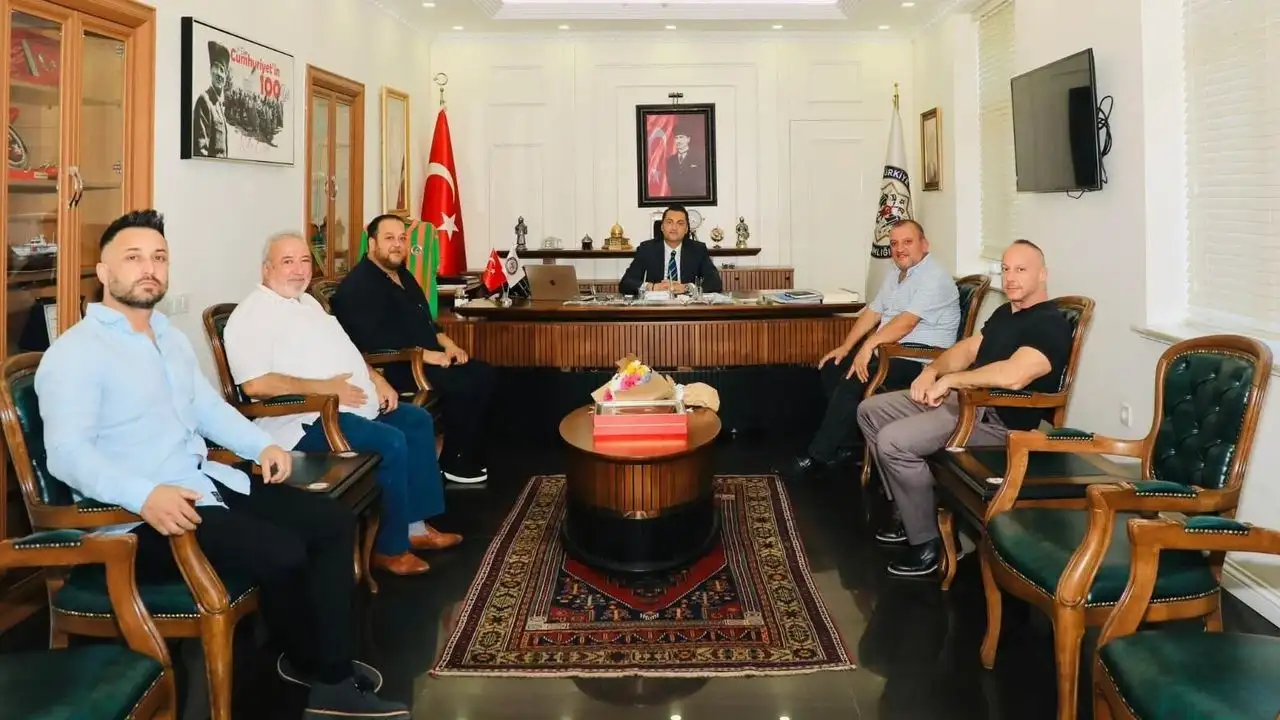Alanya’da Yeni Kurulan Dernekten Kaymakam Öztürk’e Ziyaret