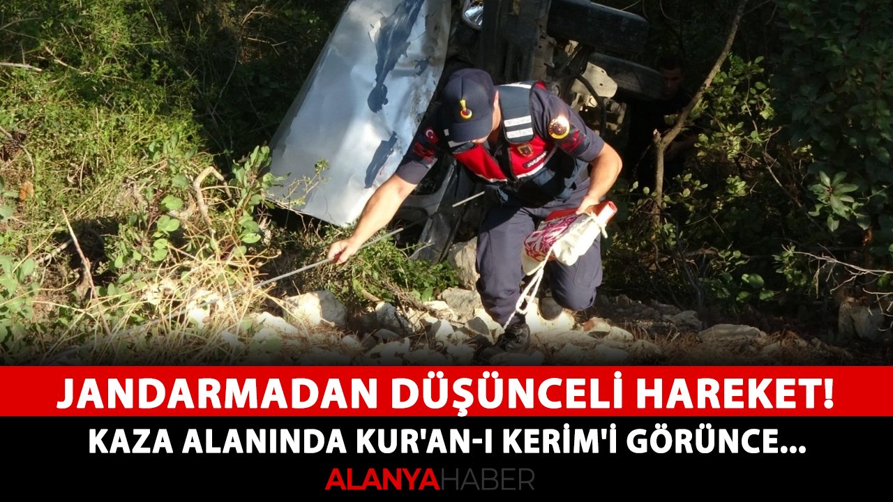 Jandarmadan düşünceli hareket! Kaza alanında Kur'an-ı Kerim'i görünce...