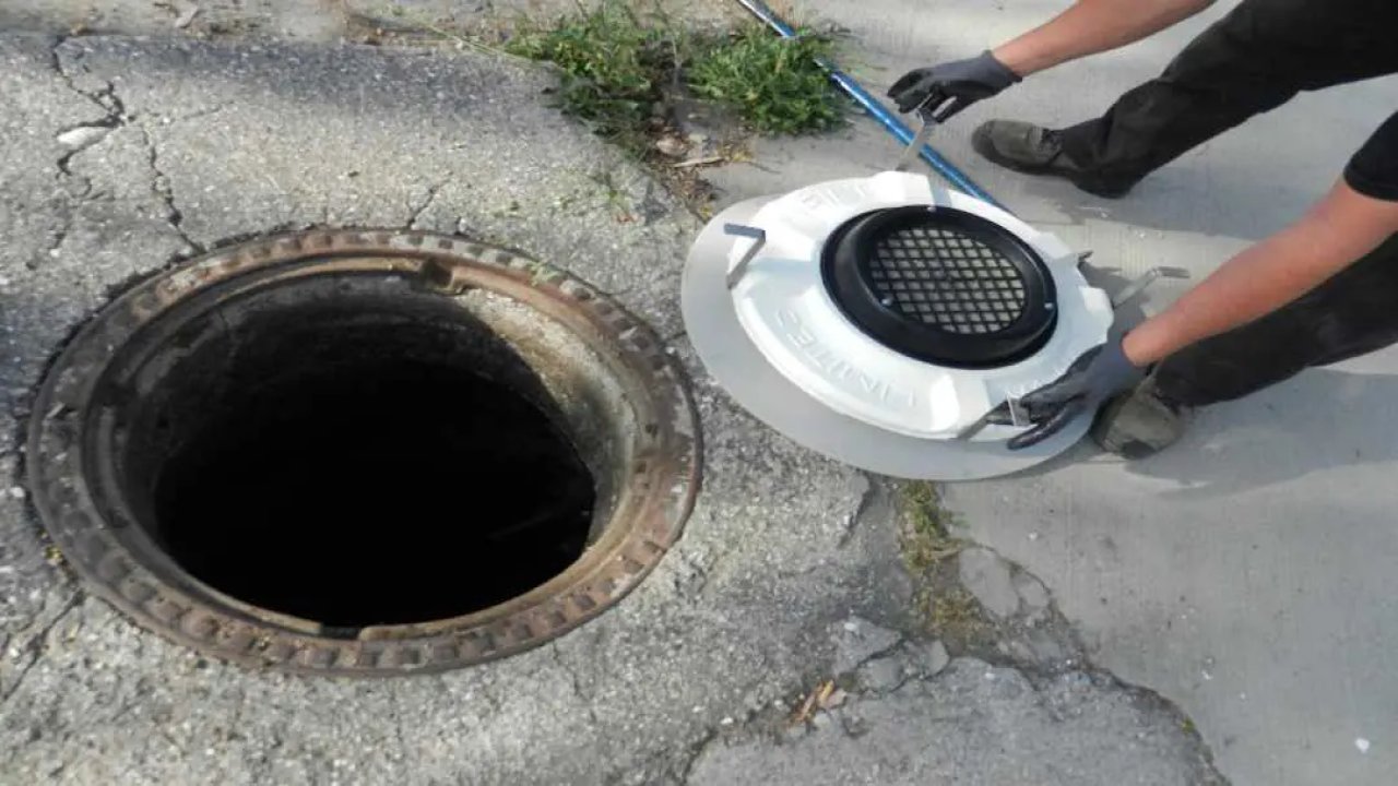 Alanya'da dikkatsiz işçi ölümden döndü