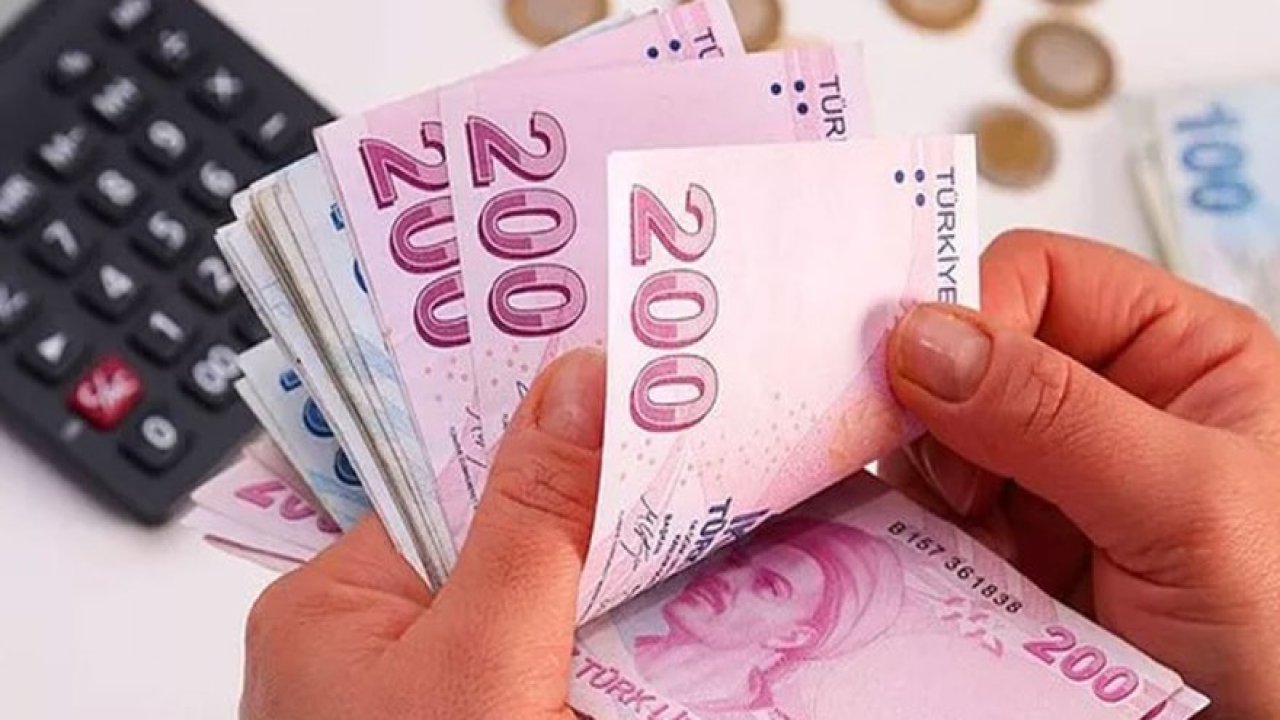 Ocak ayında memur maaşlarına yeni zam geliyor!