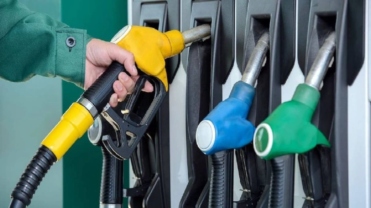Araç sahiplerine üzücü haber: Motorine pazartesi zam geliyor