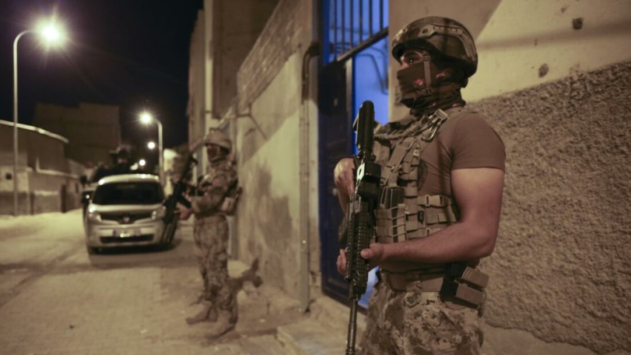 Yerlikaya açıkladı: 'Uzuner' ve 'Pelit' çeteleri çökertildi