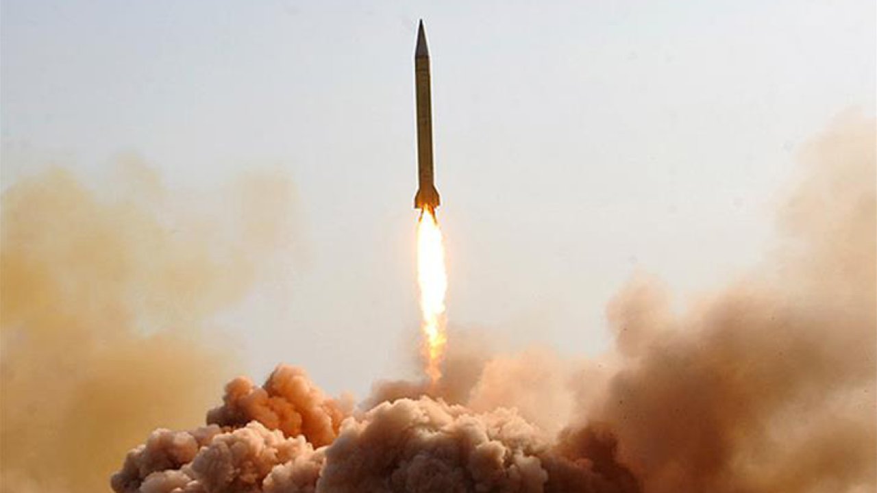 İran: Gerekirse doğrudan İsrail'e füze saldırısı düzenlemeye hazırız