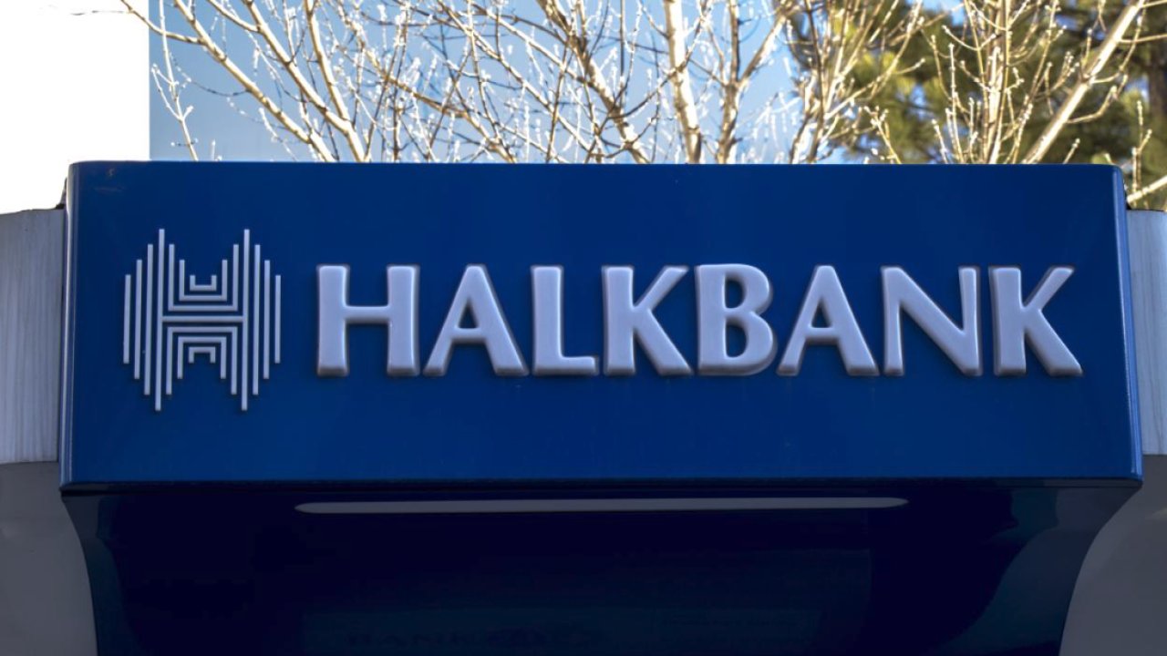 Halkbank, toplu taşıma kullanan vatandaşlara 200 TL hediyesini duyurdu
