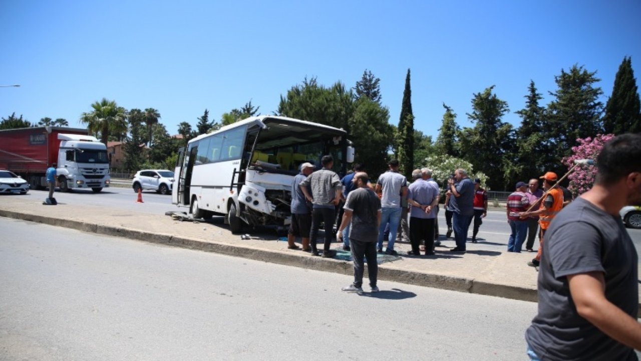 Alanya'da korkunç kaza; 13 yaralı var