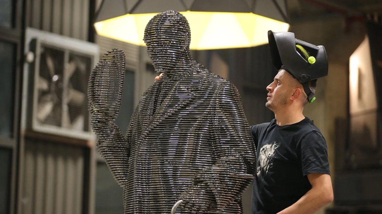 Atatürk'ün meşhur fotoğrafı sanatla birleşti