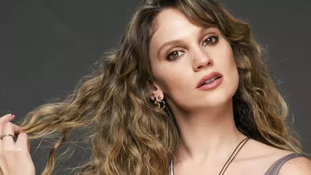 Farah Zeynep Abdullah ın İfade Verdiği Davada Aylık Gelirini Açıkladı