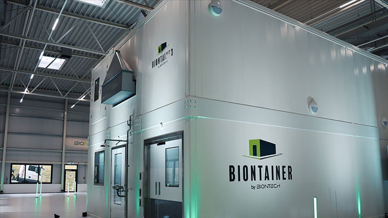 BioNTech, Afrika'daki Aşı Fabrikasını Açtı