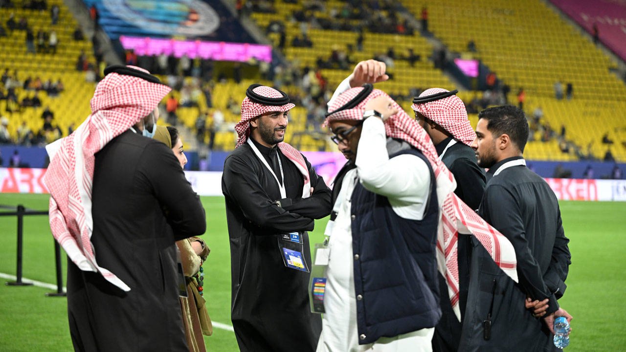 Özgür Karabat, Süper Kupa Skandalı Üzerine İktidarı Eleştirdi