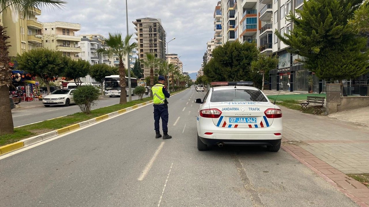 Alanya'da Trafik Denetimleri: 394.048 TL Cezai İşlem Uygulandı